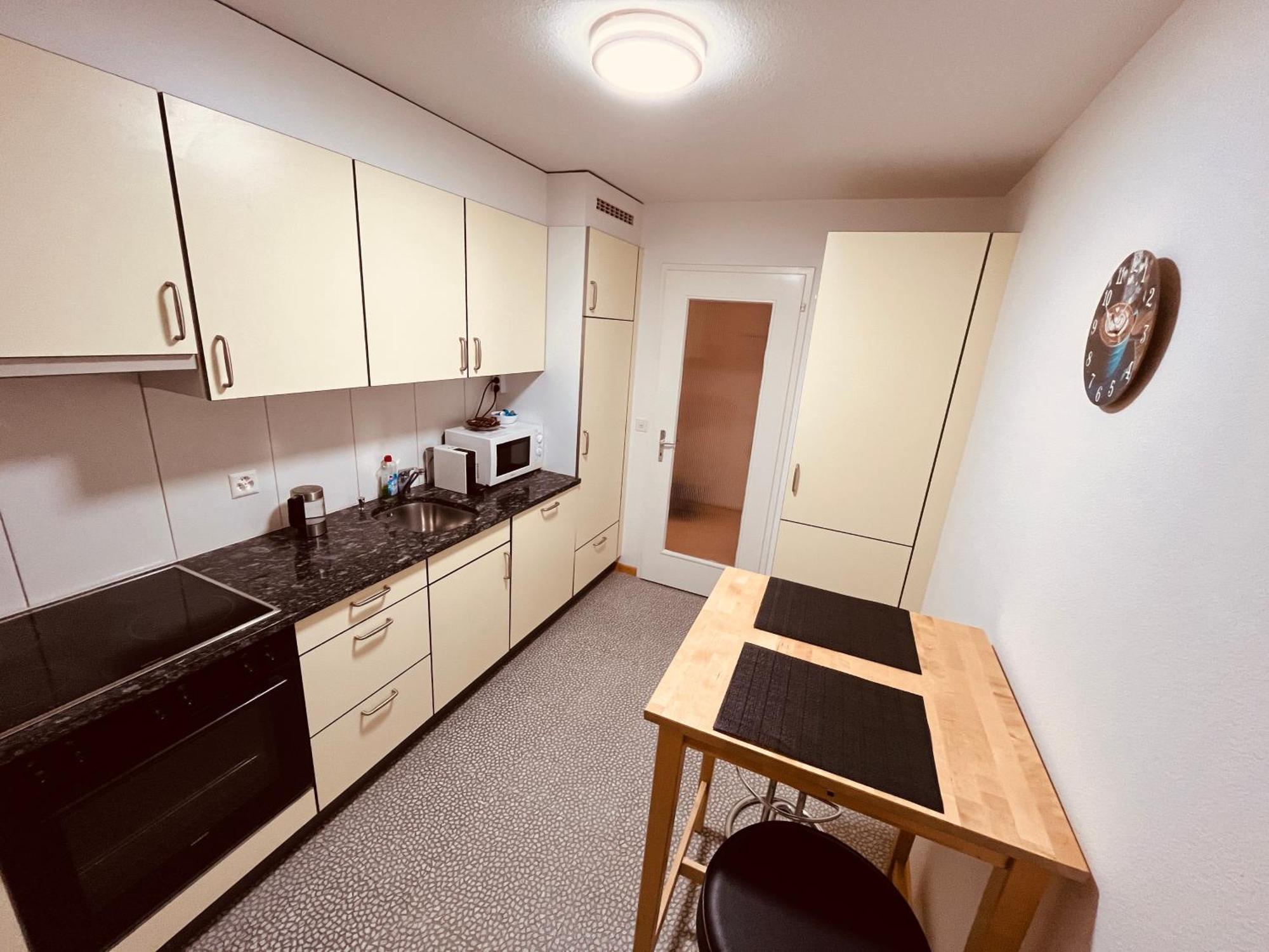 3-Room Apartment For Business Travelers & Families, Free Wifi & Tv With 70 Countries, Dazn, Sky, Netflix & Disney Wynau 外观 照片